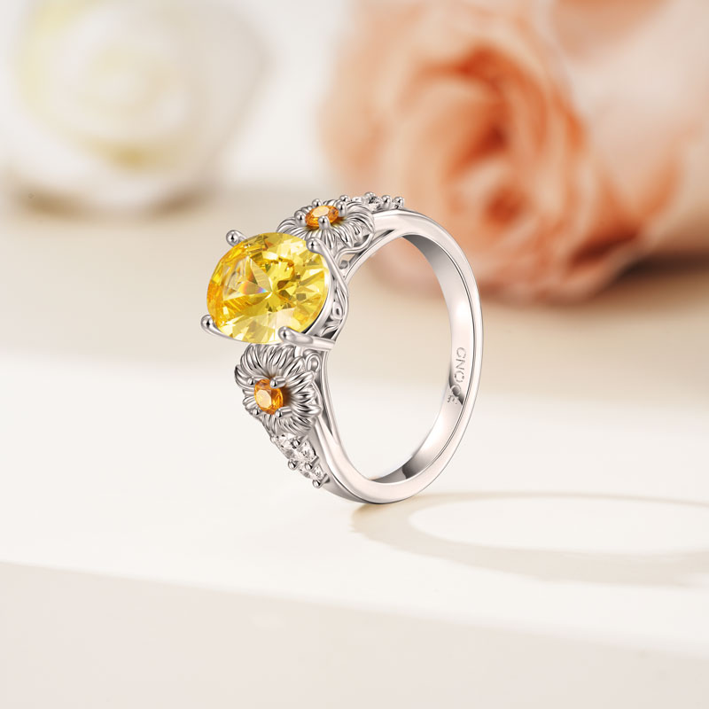 Gnoce Flower Oval Cut Promise Ring_3