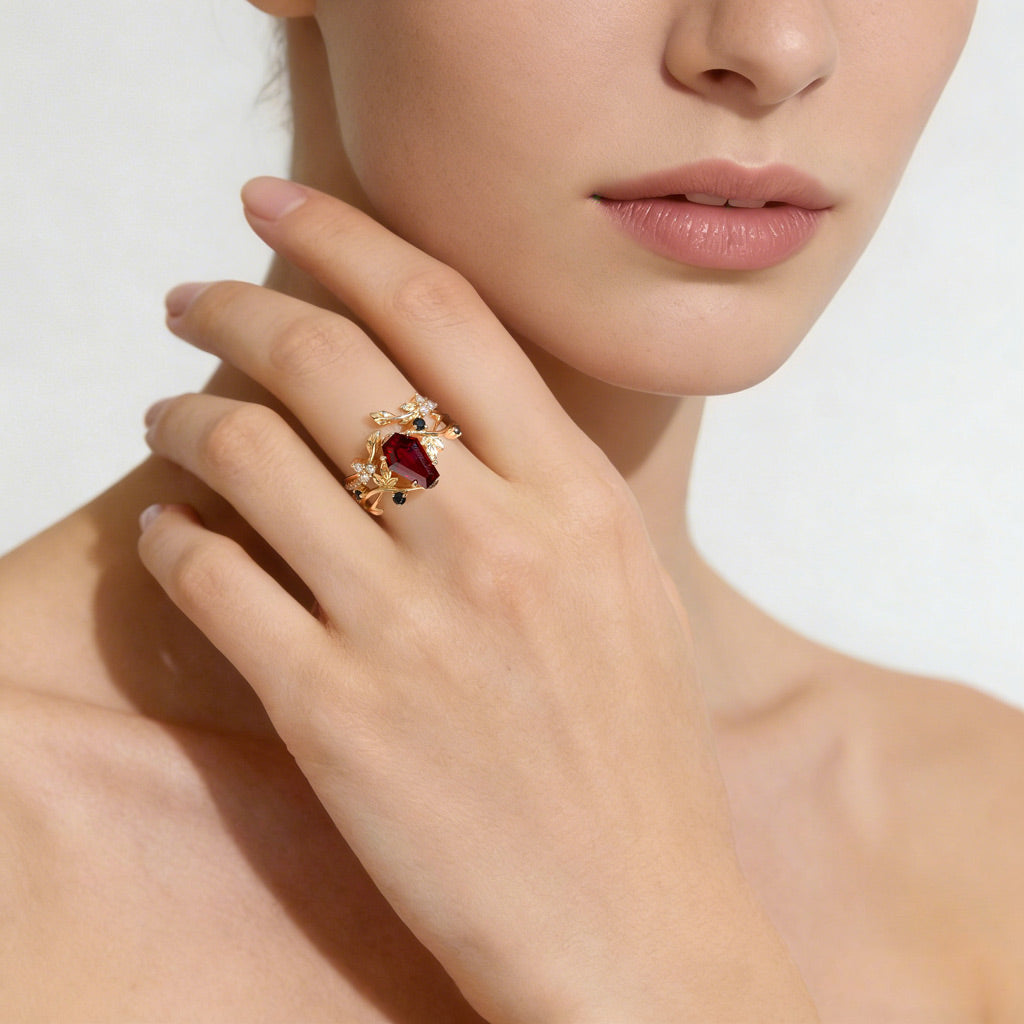 Gnoce Nature-Inspired Leaf & Vines Coffin-Cut Engagement Ring Set_2